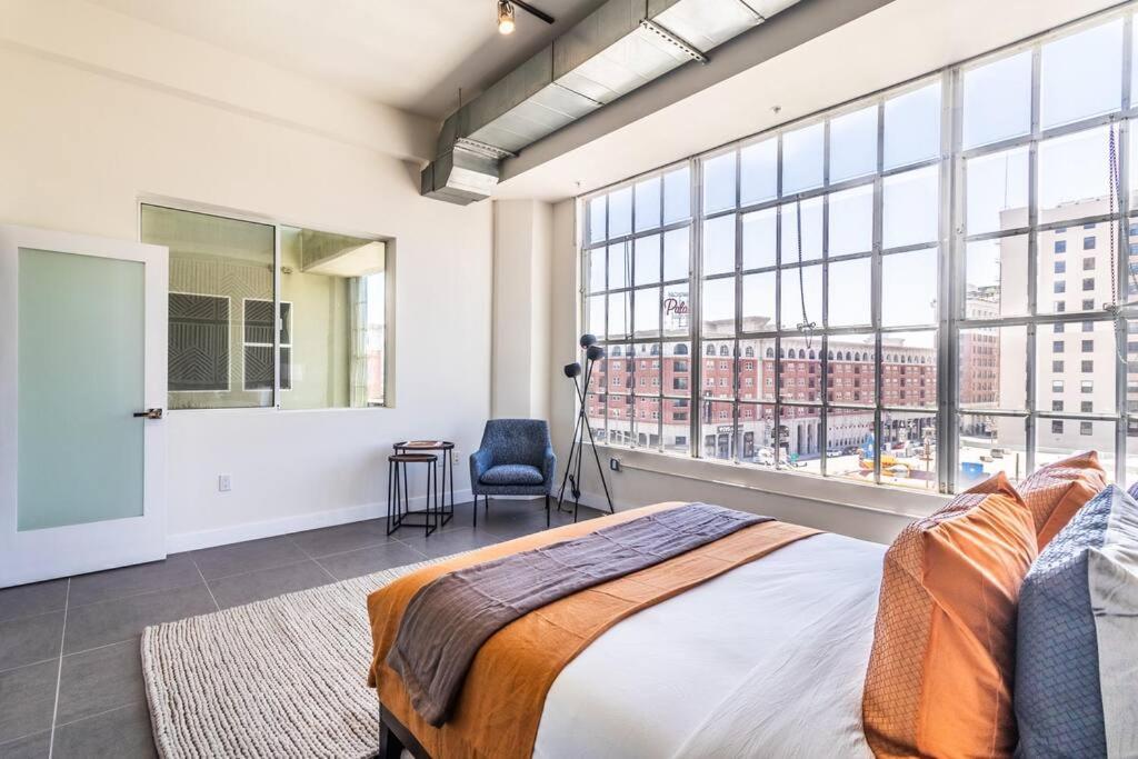 Appartement 2 Bedroom With Pool And Downtown La View *